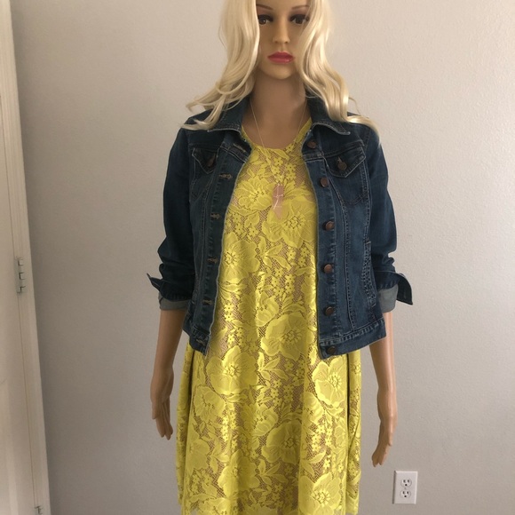 Miami Lace Dress SZ M - Picture 1 of 6